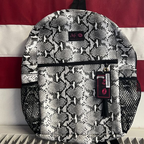 Makeup Junkie Backpack (Size - Medium )‎ NWT